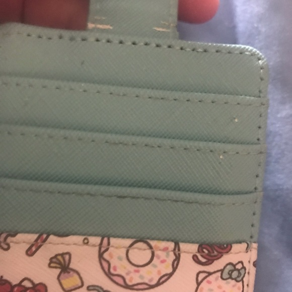 Hello kitty card holder - Picture 3 of 9